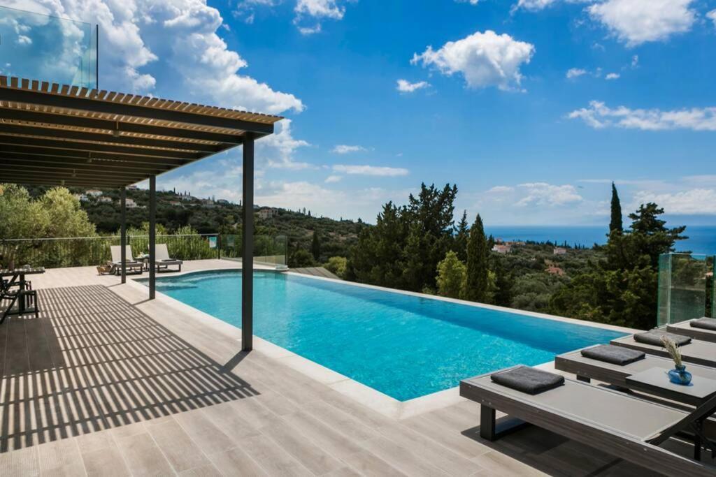 Color Villas-New Villa Green At Trapezaki With Private Pool Mousata Exterior foto